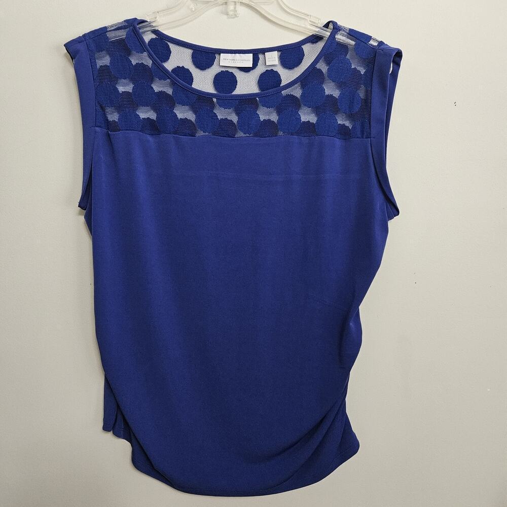 NY &Co Blue Sheer Polka Dot Pullover Top Ruched Sides Size L Can Be Maternity